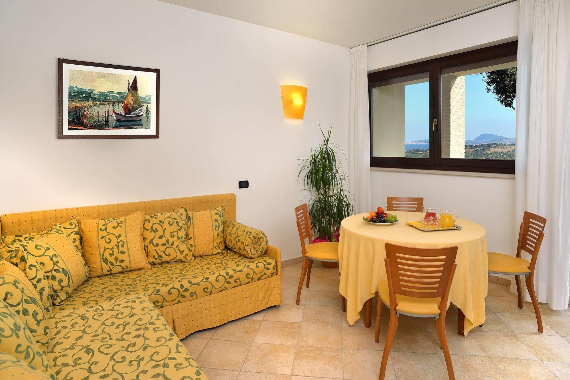 Hotel Bel Sit Senigallia Ngoại thất bức ảnh